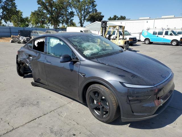 2026 TESLA MODEL Y 7SAYGDED0TF390477