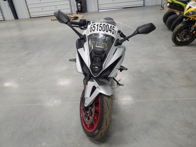 2024 SUZUKI GSX800 F JS1EM13B6R7103953