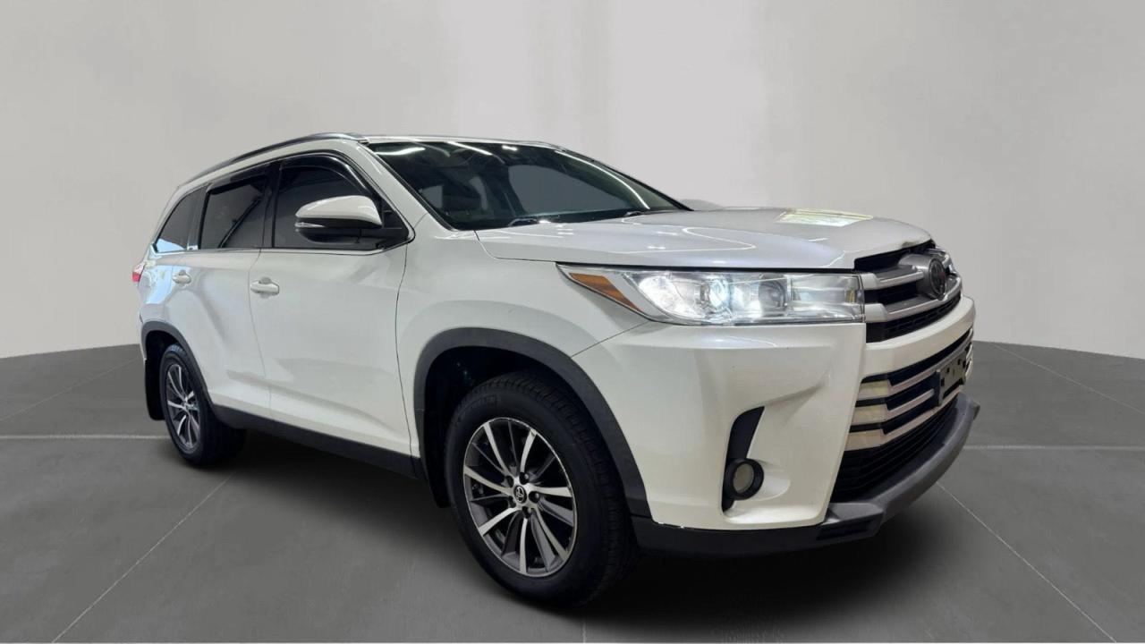 TOYOTA HIGHLANDER SE