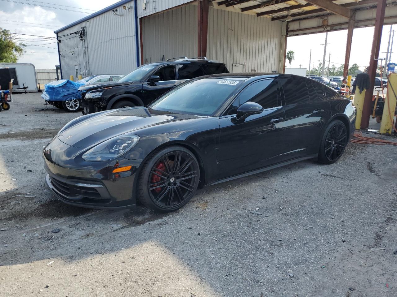 PORSCHE PANAMERA 4S