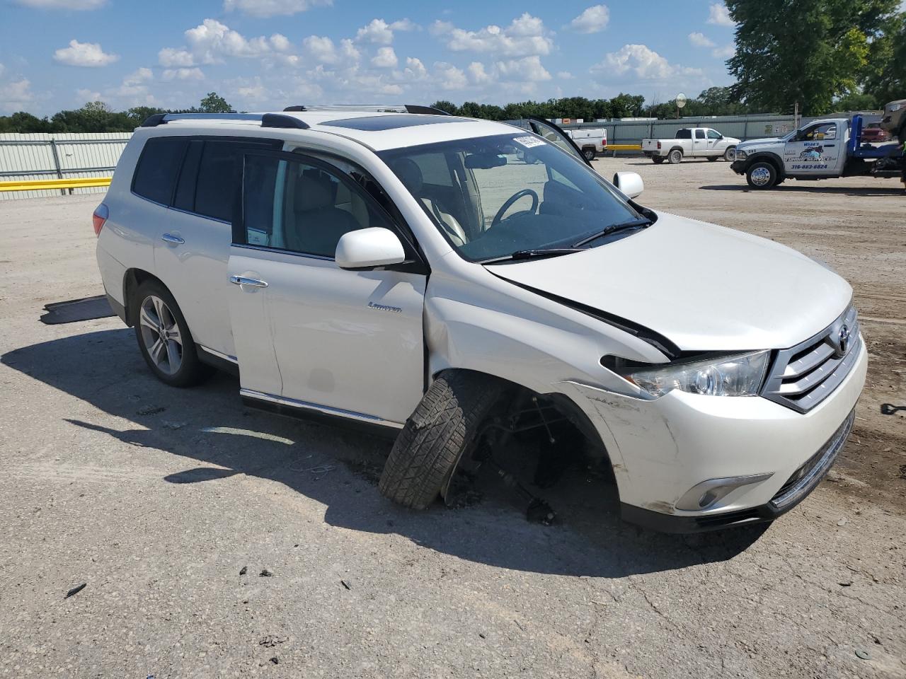 TOYOTA HIGHLANDER LIMITED