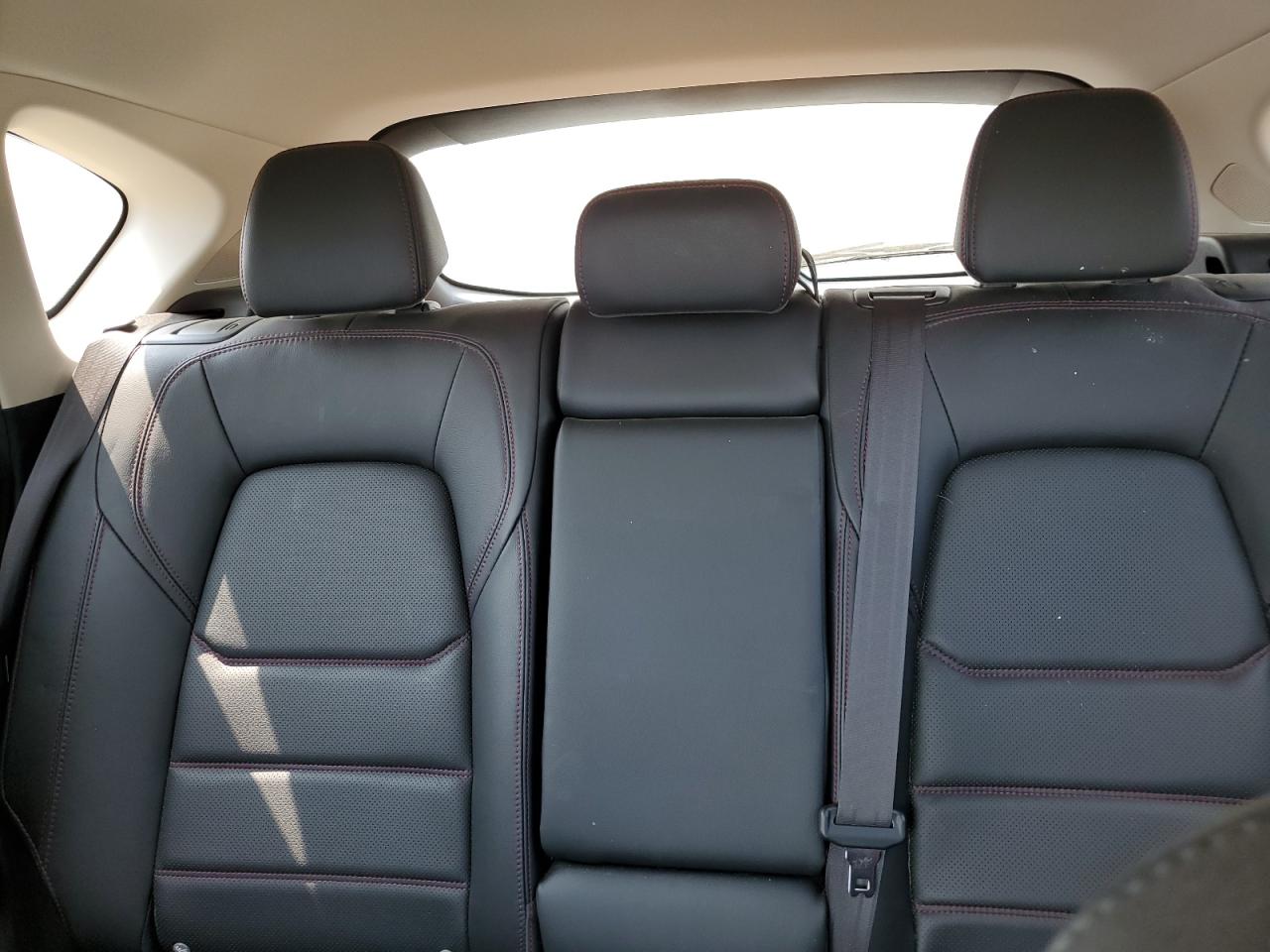 MAZDA CX-5 CARBON EDITION