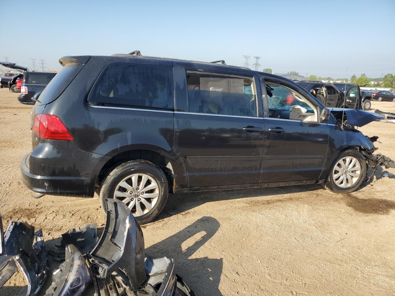 VOLKSWAGEN ROUTAN SE