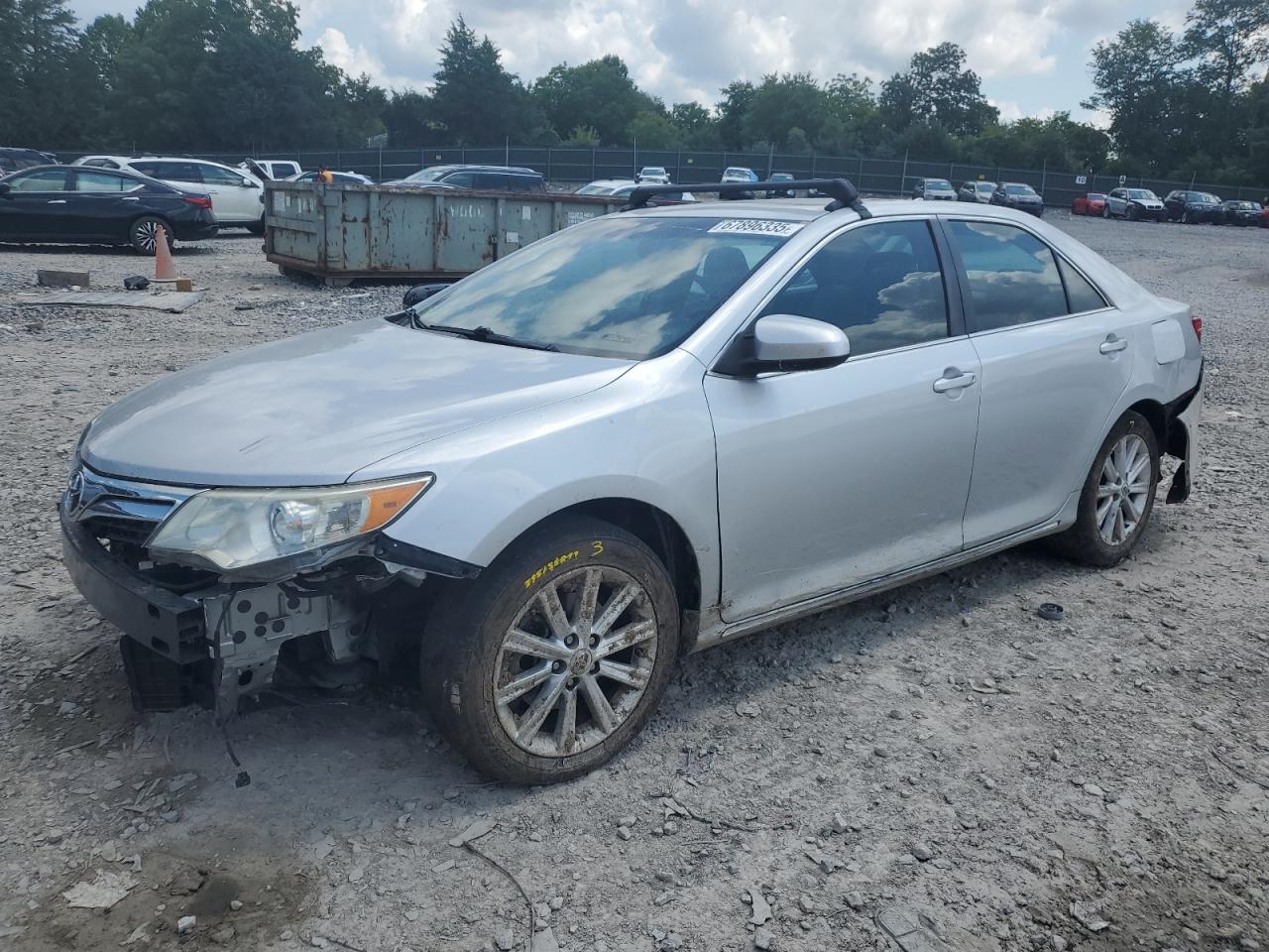 TOYOTA CAMRY SE
