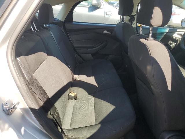 2016 FORD FOCUS SE 1FADP3K22GL389025
