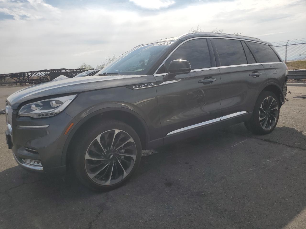 LINCOLN AVIATOR RESERVE