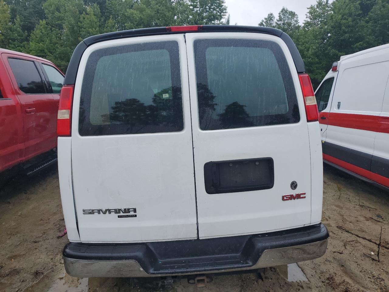 GMC SAVANA G2500