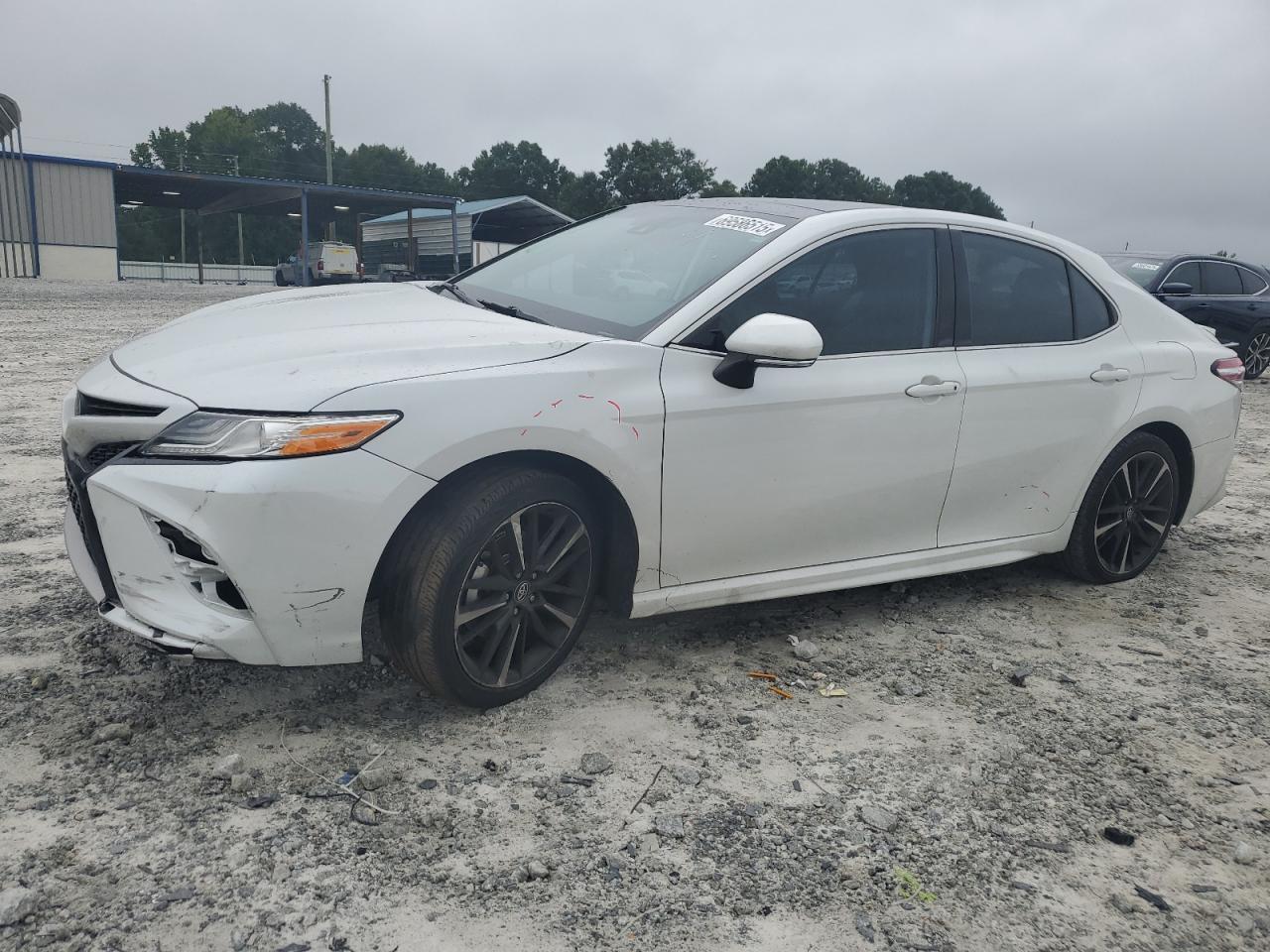 TOYOTA CAMRY XSE