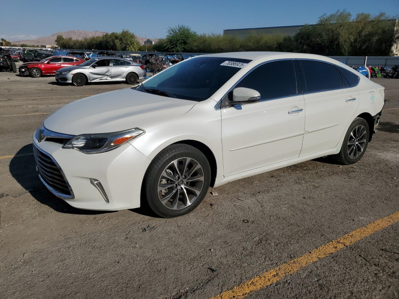 TOYOTA AVALON XLE