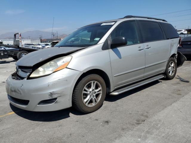 TOYOTA SIENNA CE
