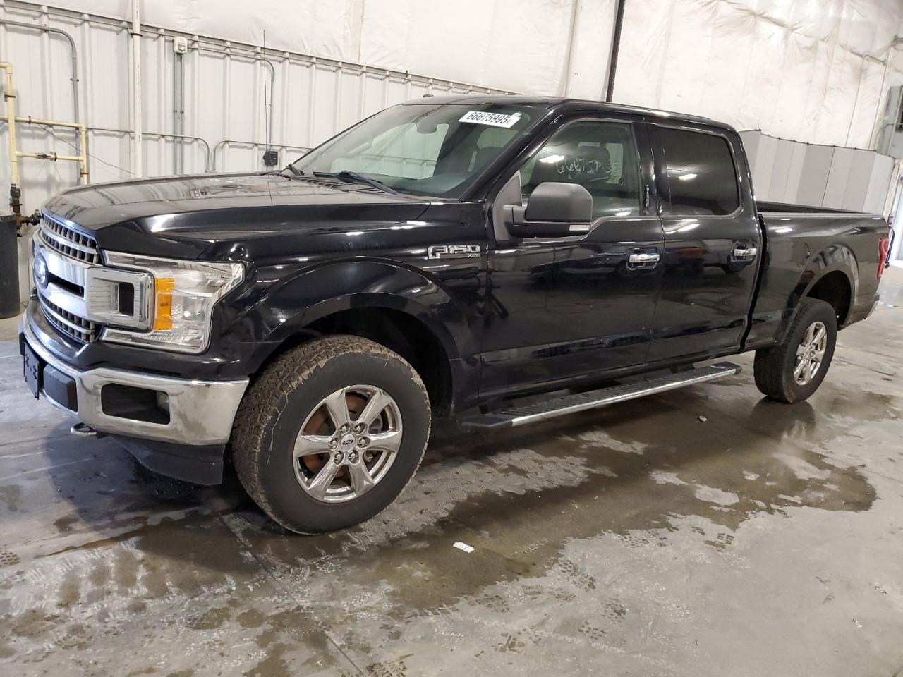 FORD F-150 SUPERCREW