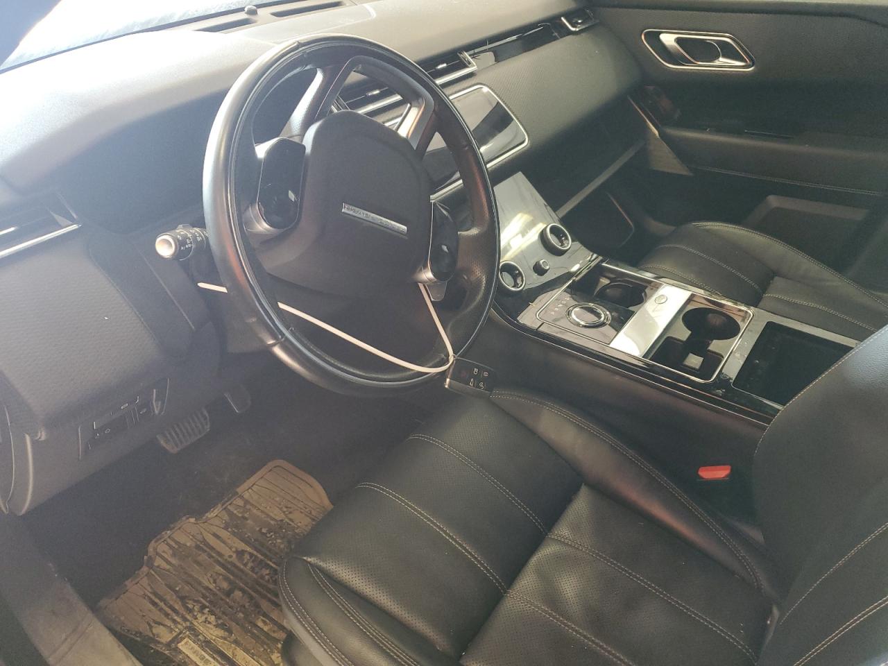 LAND ROVER RANGE ROVER R-DYNAMIC SE