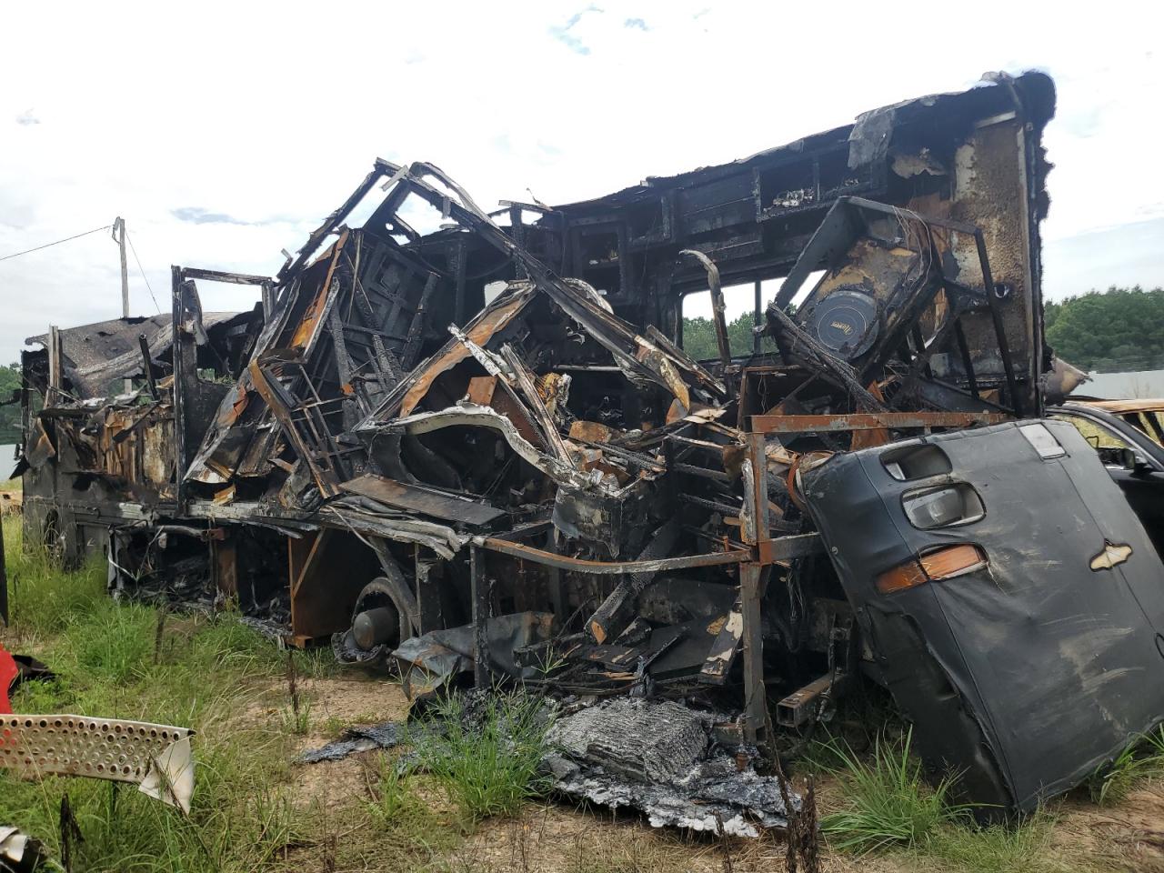 Lot #3256376343 2005 SPARTAN MOTORS MOTORHOME