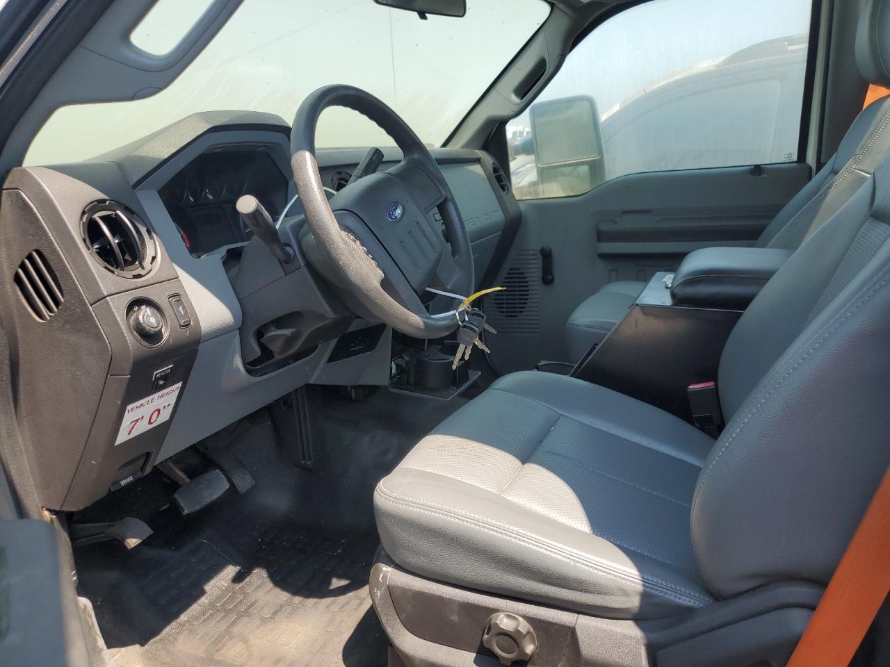 FORD F-250 SUPER DUTY