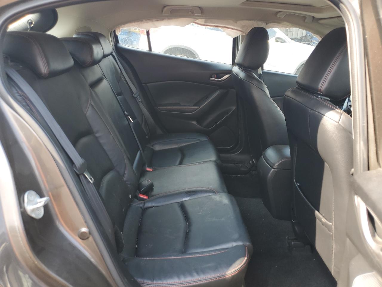 MAZDA 3 GRAND TOURING