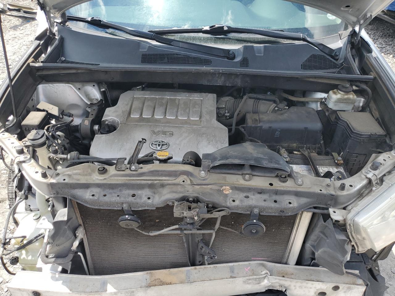 TOYOTA HIGHLANDER BASE