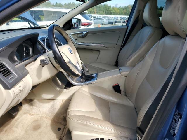2015 VOLVO XC60 T5 PR YV4612RK6F2689737