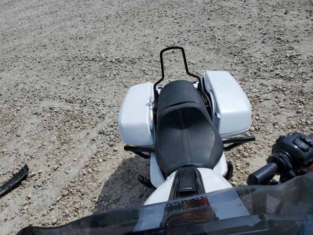 2024 HARLEY-DAVIDSON FLHX 1HD1KB715RB628385