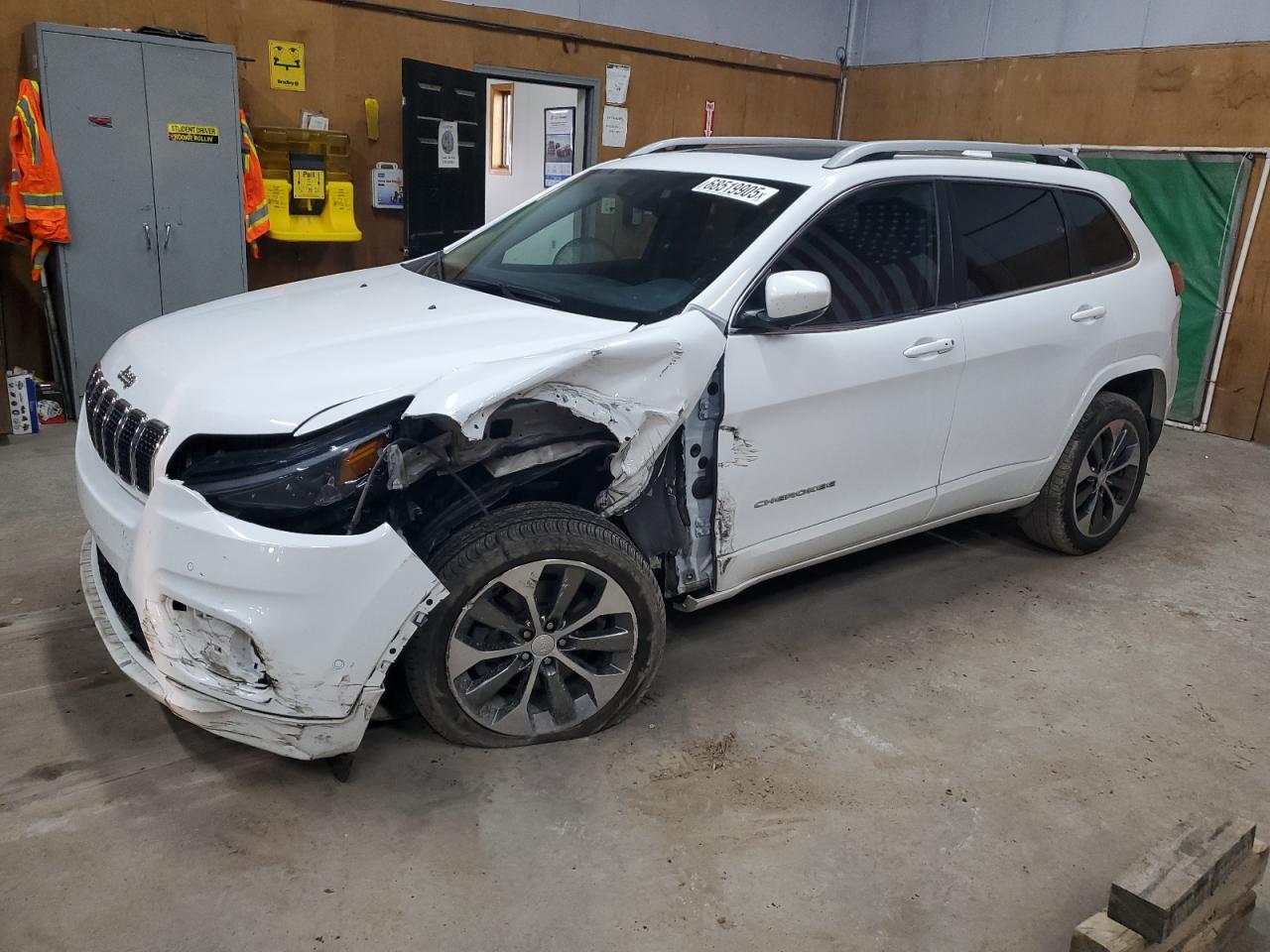 JEEP CHEROKEE OVERLAND