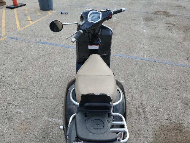 2015 VESPA GTS 300 SUPER ZAPM459L0F5200046
