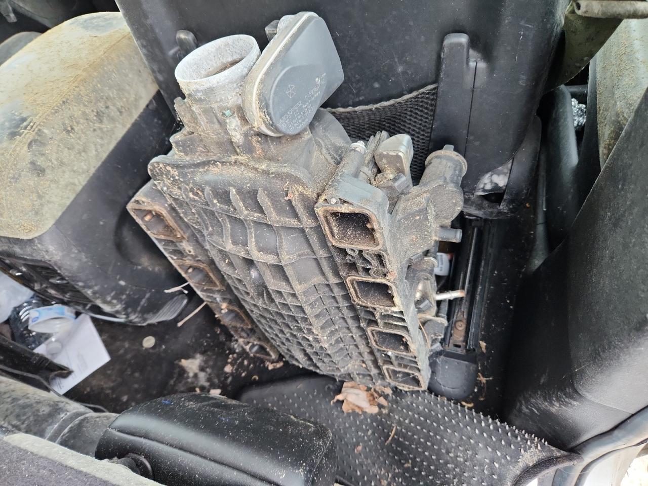 Lot #3301833350 2011 JEEP GRAND CHEROKEE OVERLAND