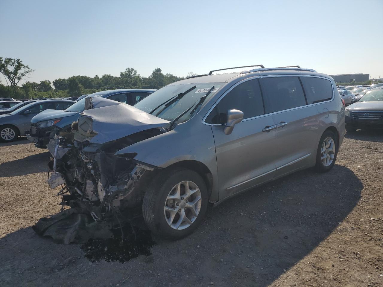 CHRYSLER PACIFICA TOURING L PLUS