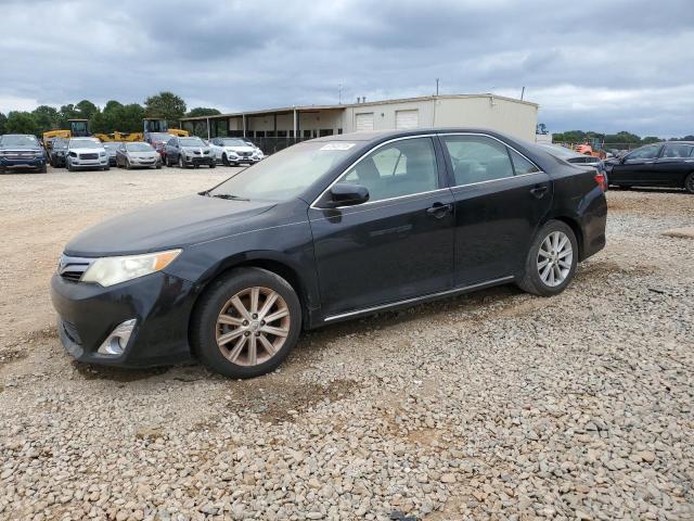 TOYOTA CAMRY BASE