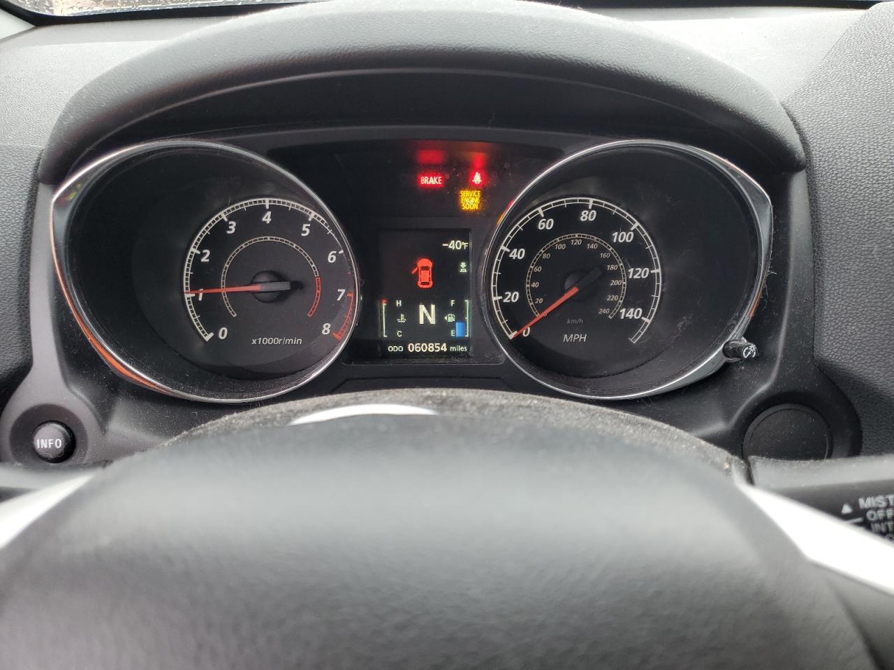 MITSUBISHI OUTLANDER ES