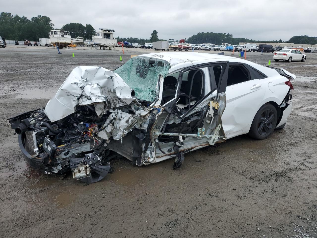 HYUNDAI ELANTRA SEL