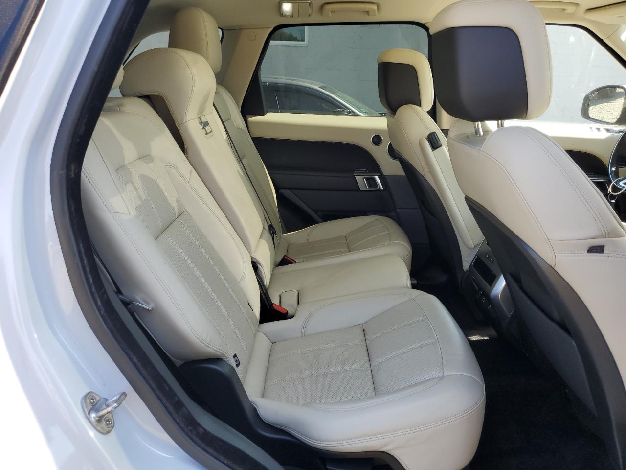 LAND ROVER RANGE ROVER HSE DYNAMIC