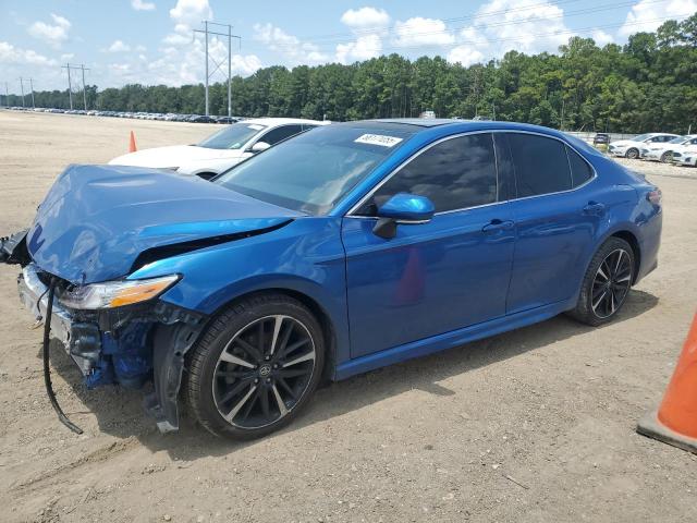 TOYOTA CAMRY XSE