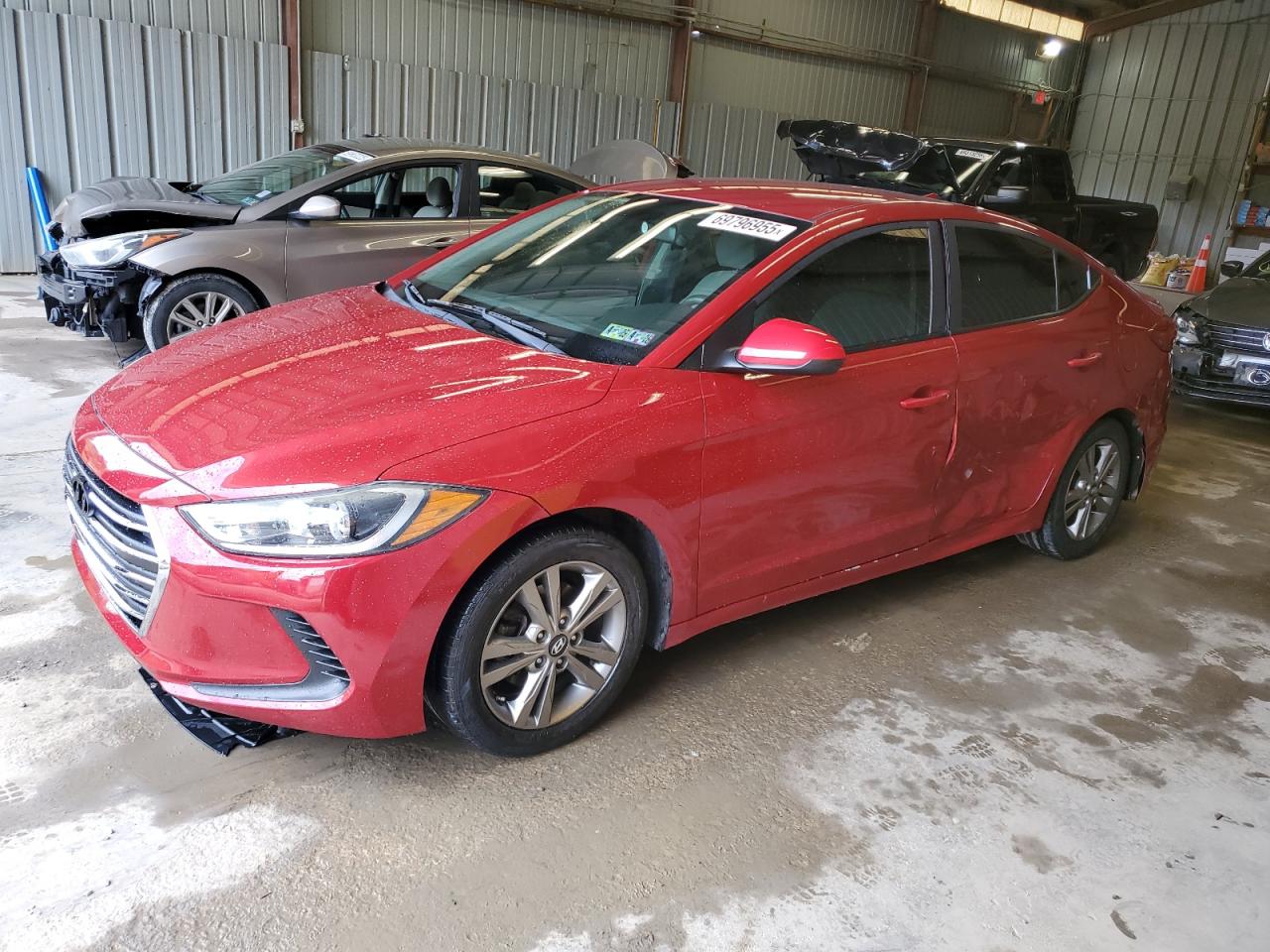 HYUNDAI ELANTRA SE