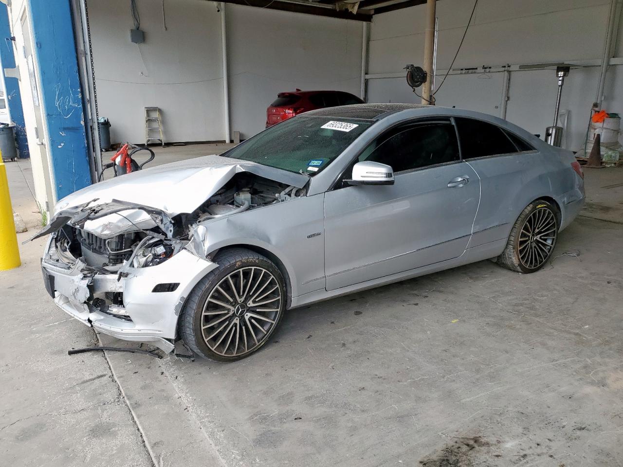 MERCEDES-BENZ E-CLASS 350