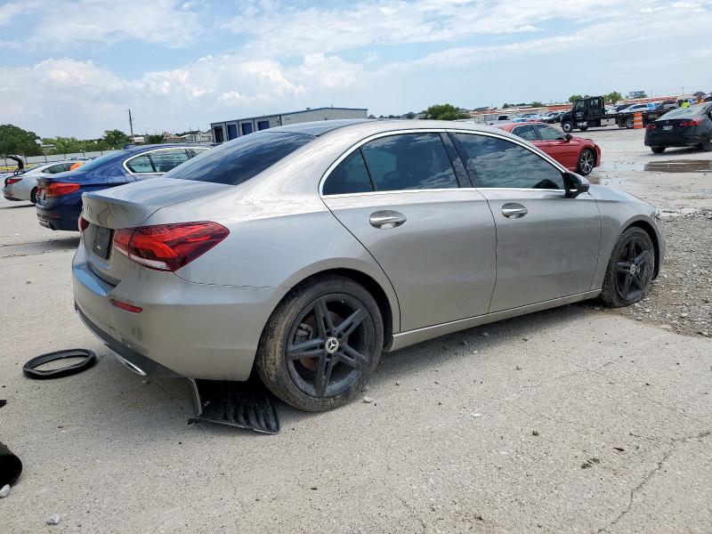 2020 MERCEDES-BENZ A 220 W1K3G4EB8LJ219089