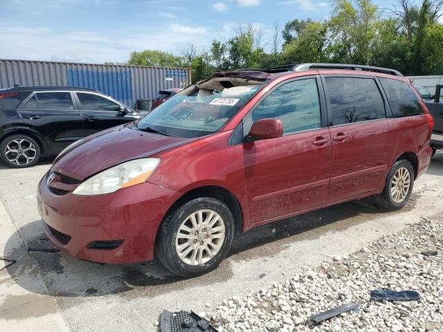 TOYOTA SIENNA XLE