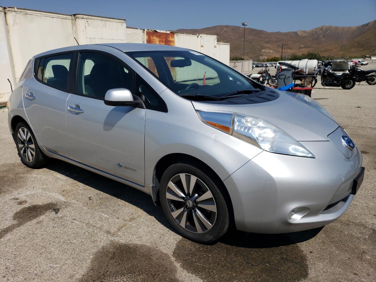 NISSAN LEAF S