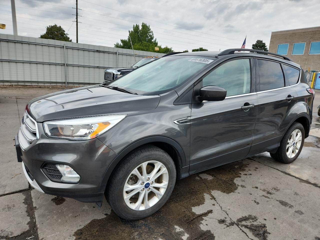 FORD ESCAPE SE