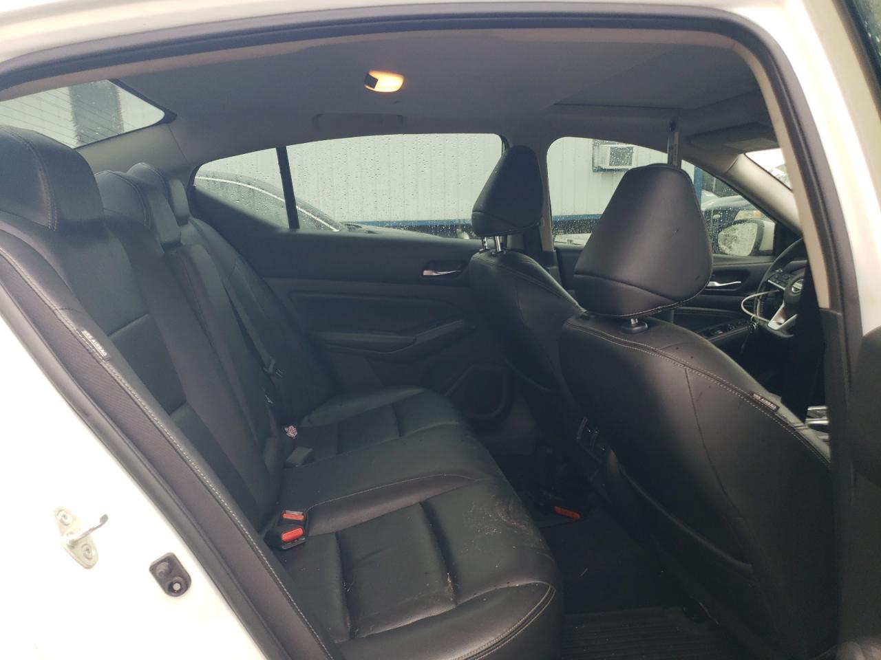 NISSAN ALTIMA PLATINUM