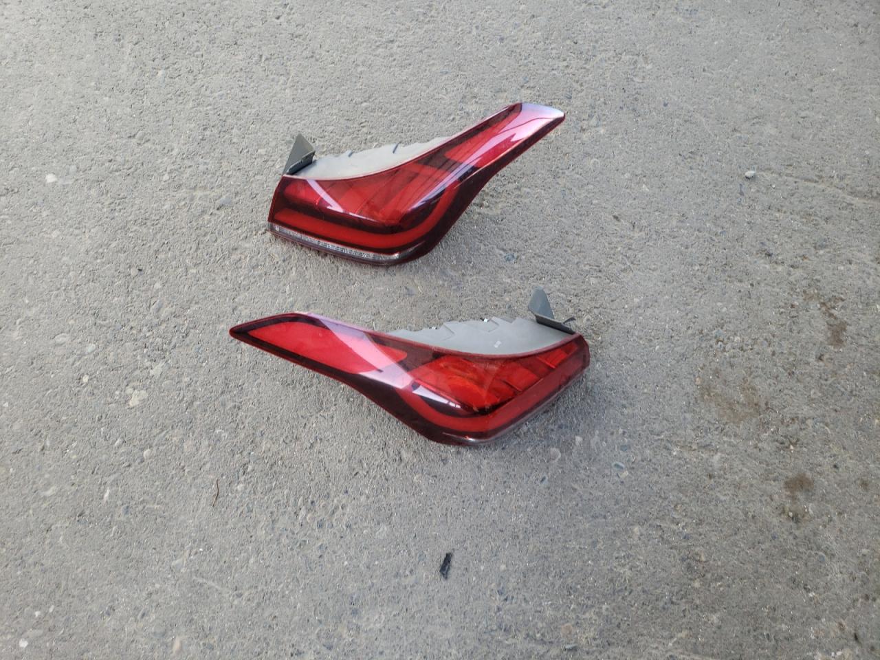 HYUNDAI GENESIS 5.0L