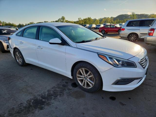2015 HYUNDAI SONATA SE - 5NPE24AF5FH194921
