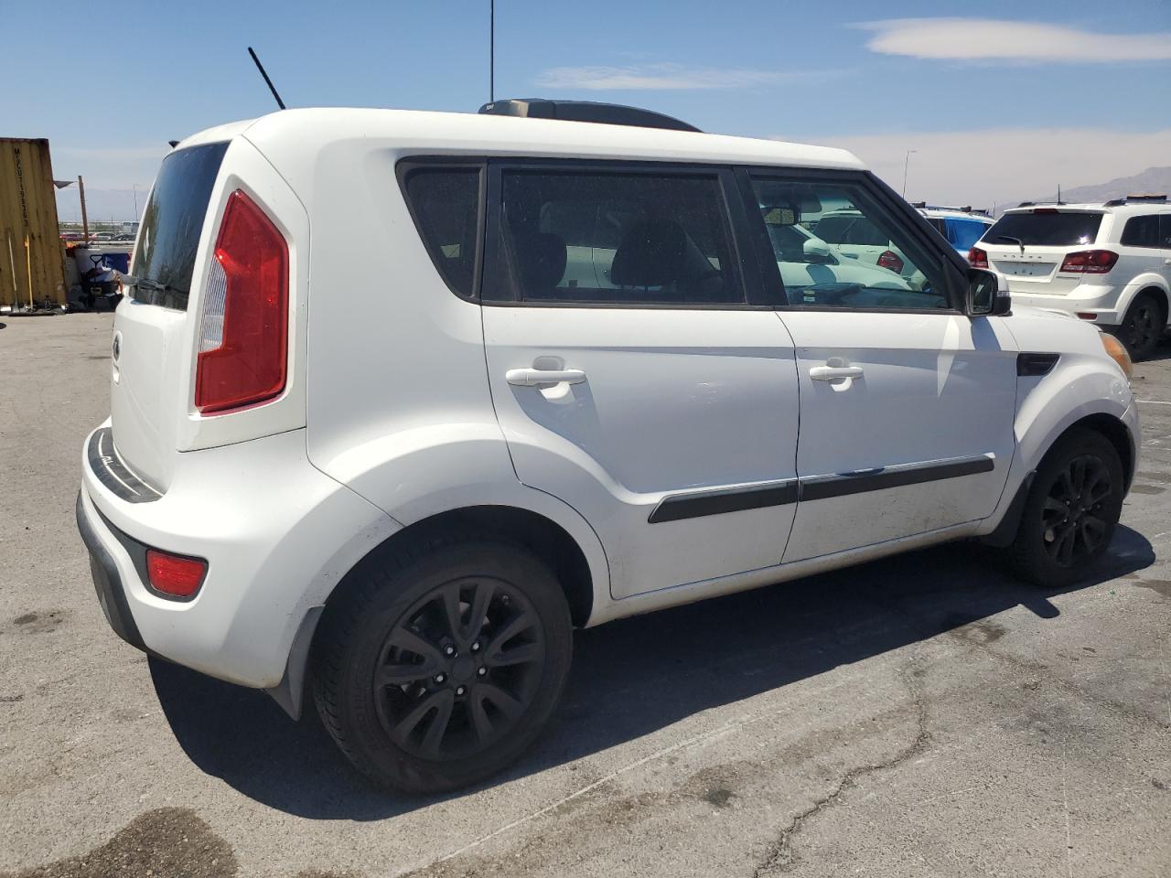 KIA SOUL +