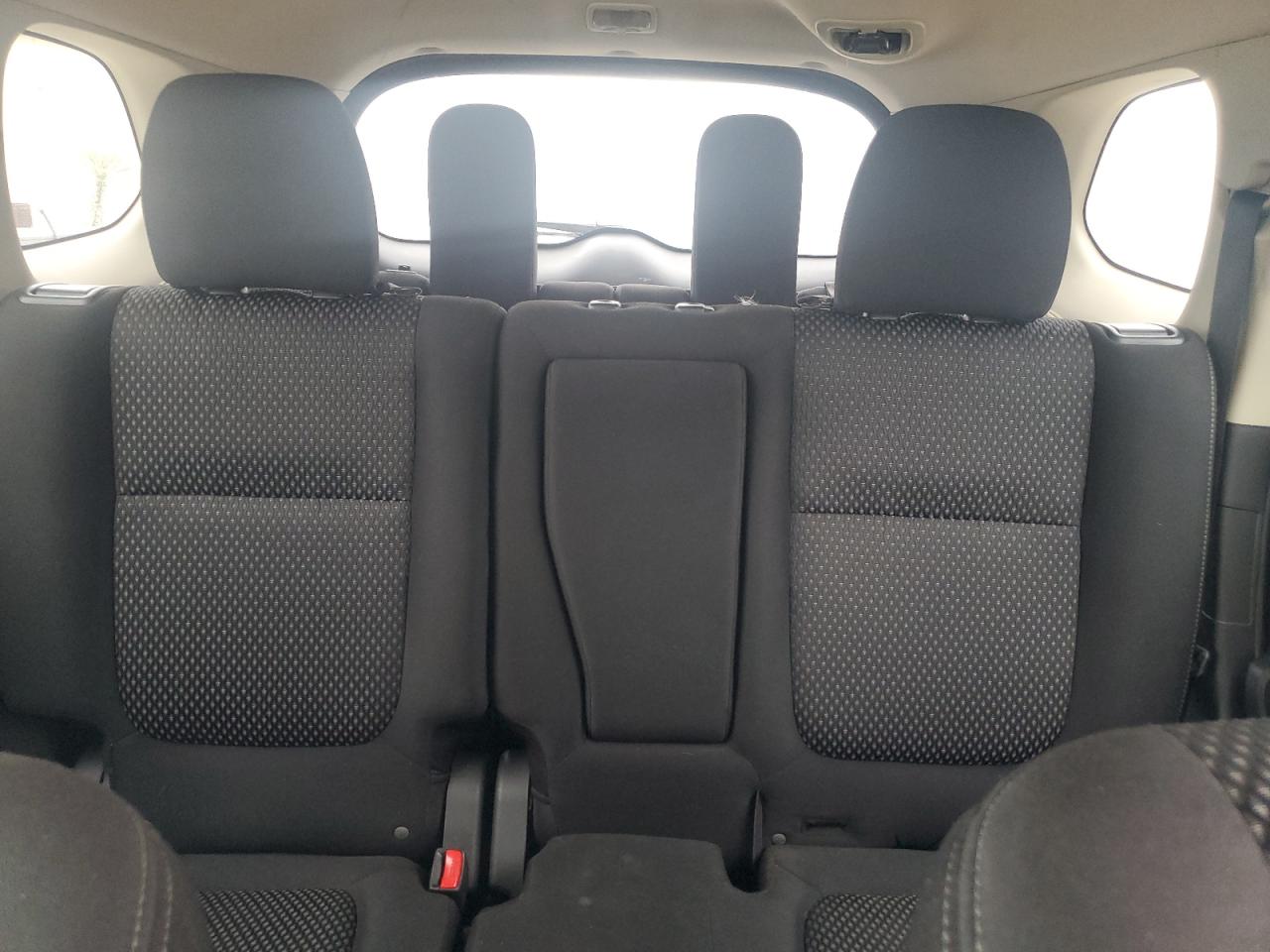 MITSUBISHI OUTLANDER SE