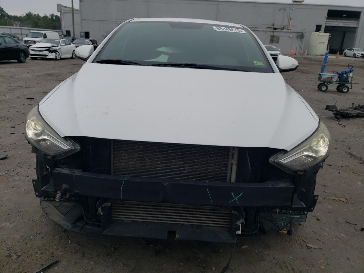 HYUNDAI ELANTRA SPORT