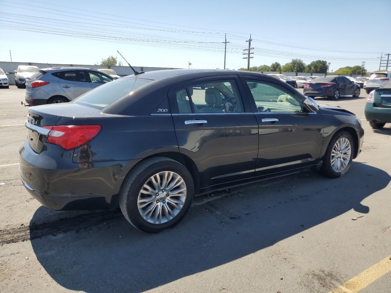 CHRYSLER 200 LIMITED