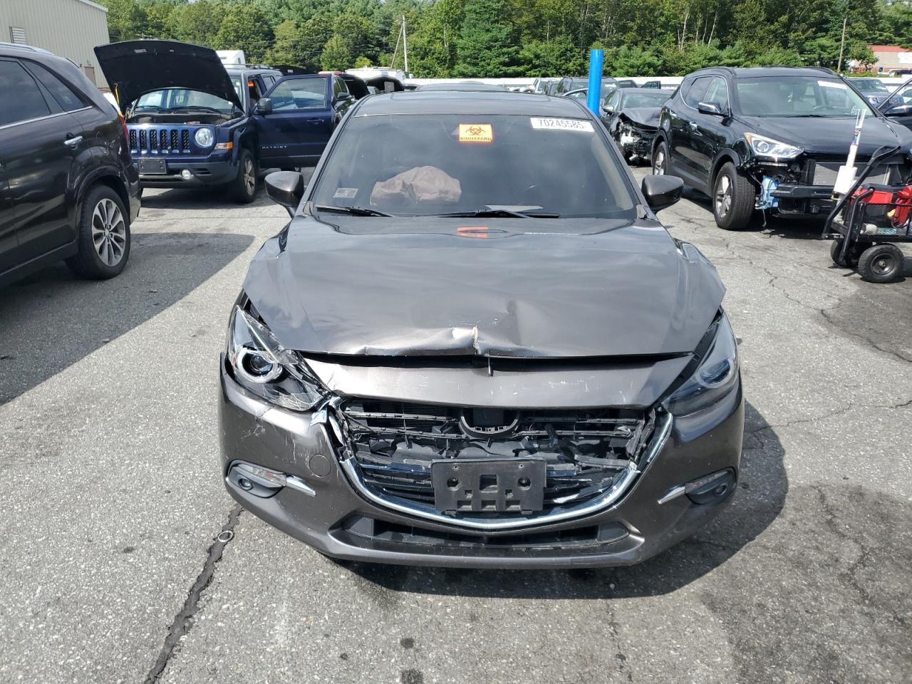 MAZDA 3 GRAND TOURING