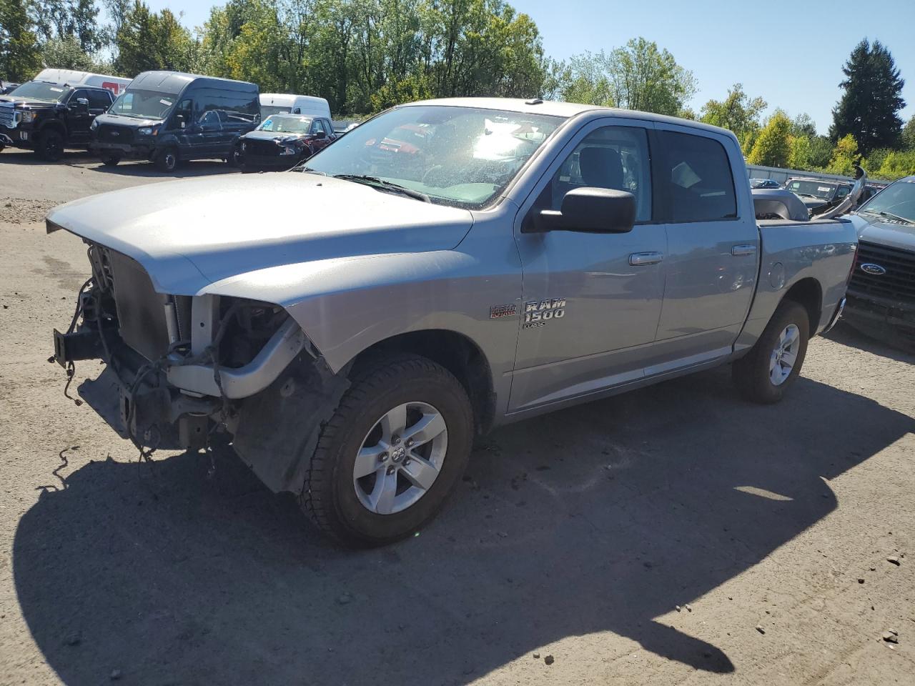 RAM 1500 SLT