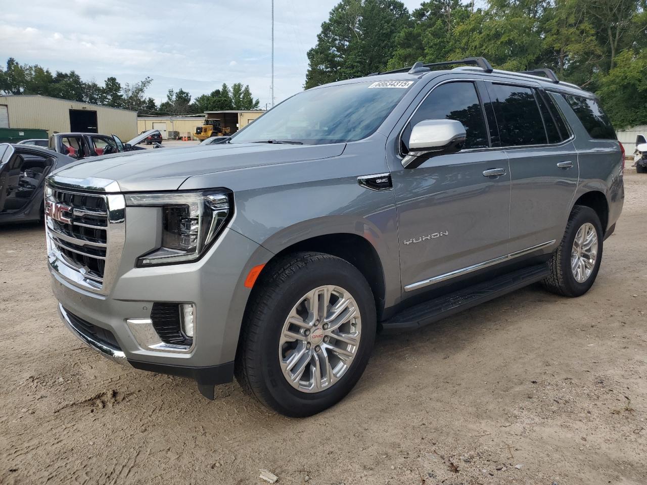 GMC YUKON SLT