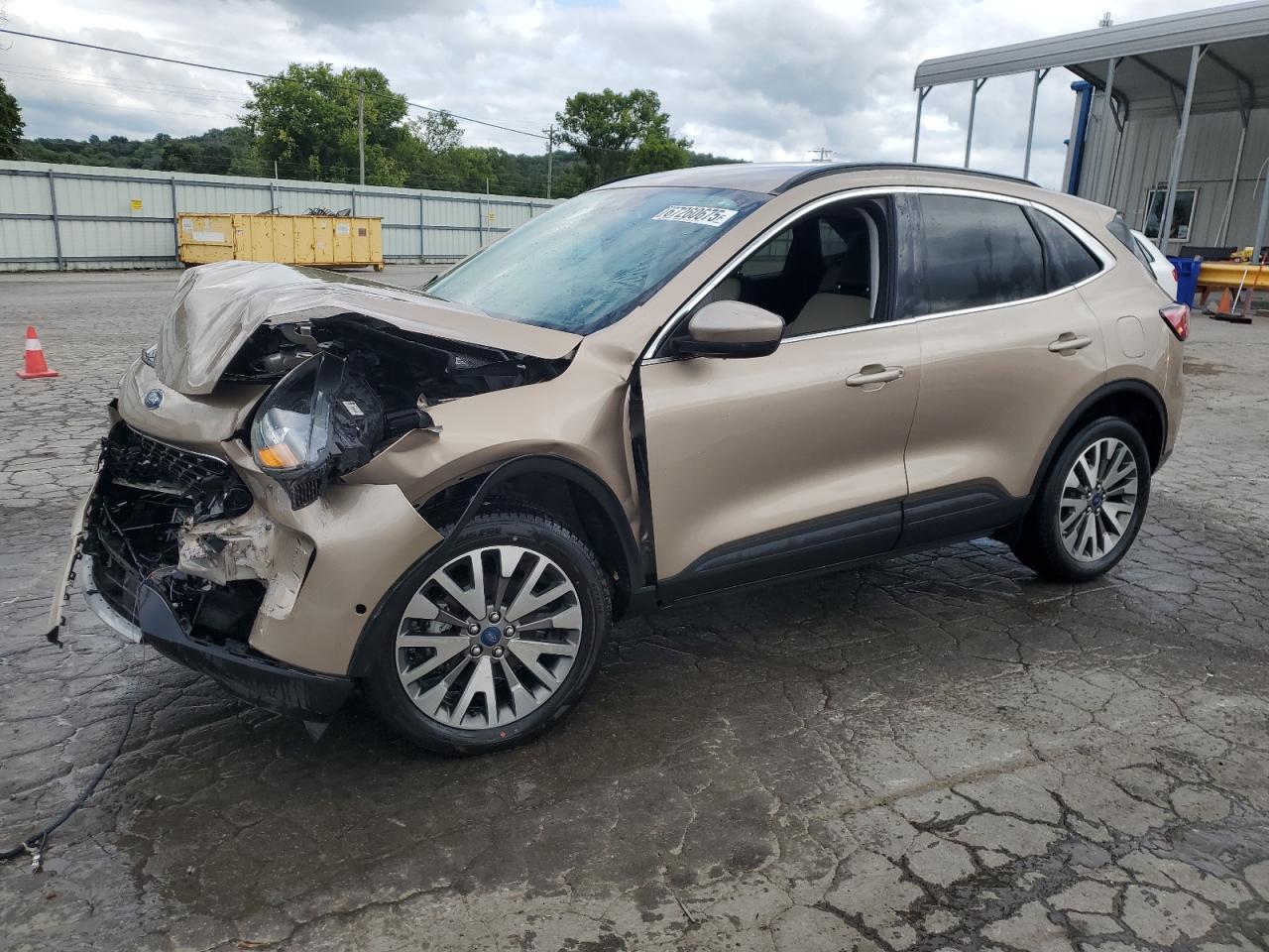 FORD ESCAPE TITANIUM