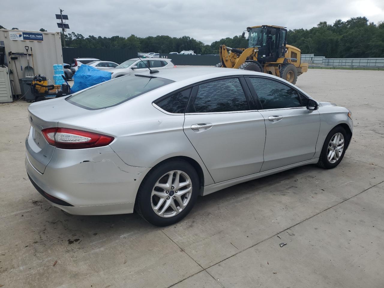 FORD FUSION SE