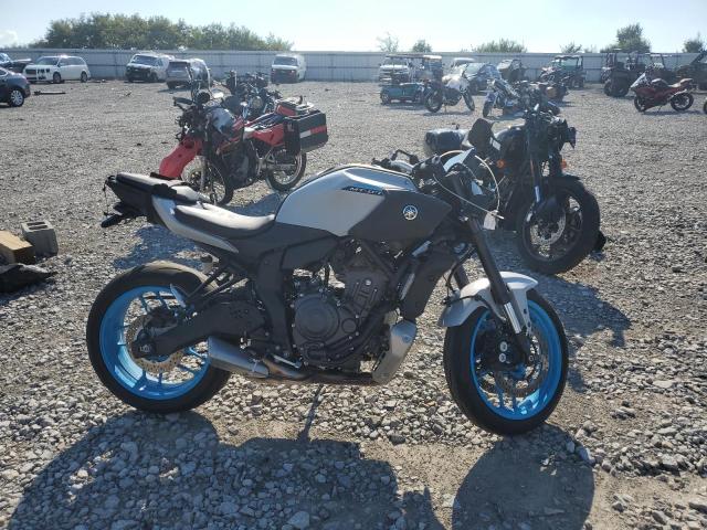 Global Auto Auctions: 2025 YAMAHA MTN690